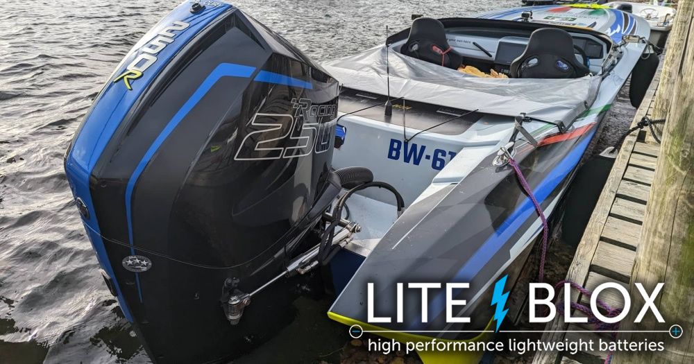 Speed world record in a lightweight offshore boat